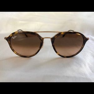 Ray-Ban Highstreet RB4253